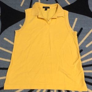 Yellow, collar muscle tee!